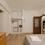 Opera House Apartahotel 4*
