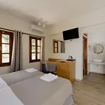 Apartahotel Opera House 4*