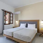 Opera House Apartahotel Symi