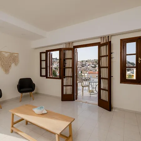 Opera House 4* Σύμη