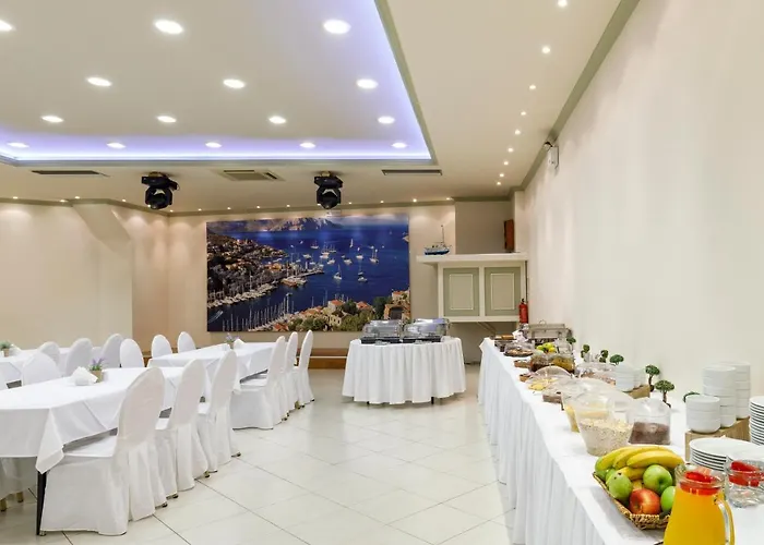 Opera House Hotel de apartamente Symi