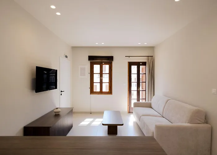 Opera House Lejlighedshotel Simi